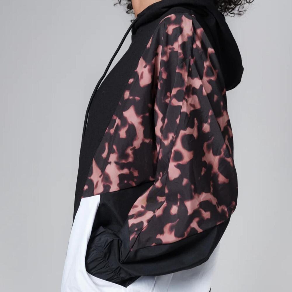 Popover Hooded Color-Block Jacket - Picture 7 of 8